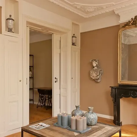 Vakantiehuis Large House With Canal View *
